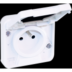  OXXO PC 2P+T BLC ENCASTRE IP55 